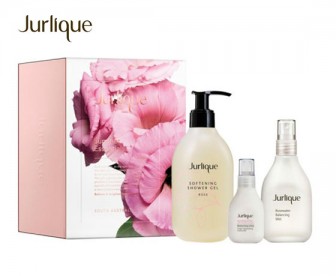 Jurlique 茱莉蔻 2018玫瑰精选套装 3件套(玫瑰沐浴露 300ml+玫瑰保湿水喷雾 100ml+玫瑰保湿乳液 15ml) Jurlique 茱莉蔻 2018玫瑰精选套装 3件套(玫瑰沐浴露 300ml+玫瑰保湿水喷雾 100ml+玫瑰保湿乳液 15ml)